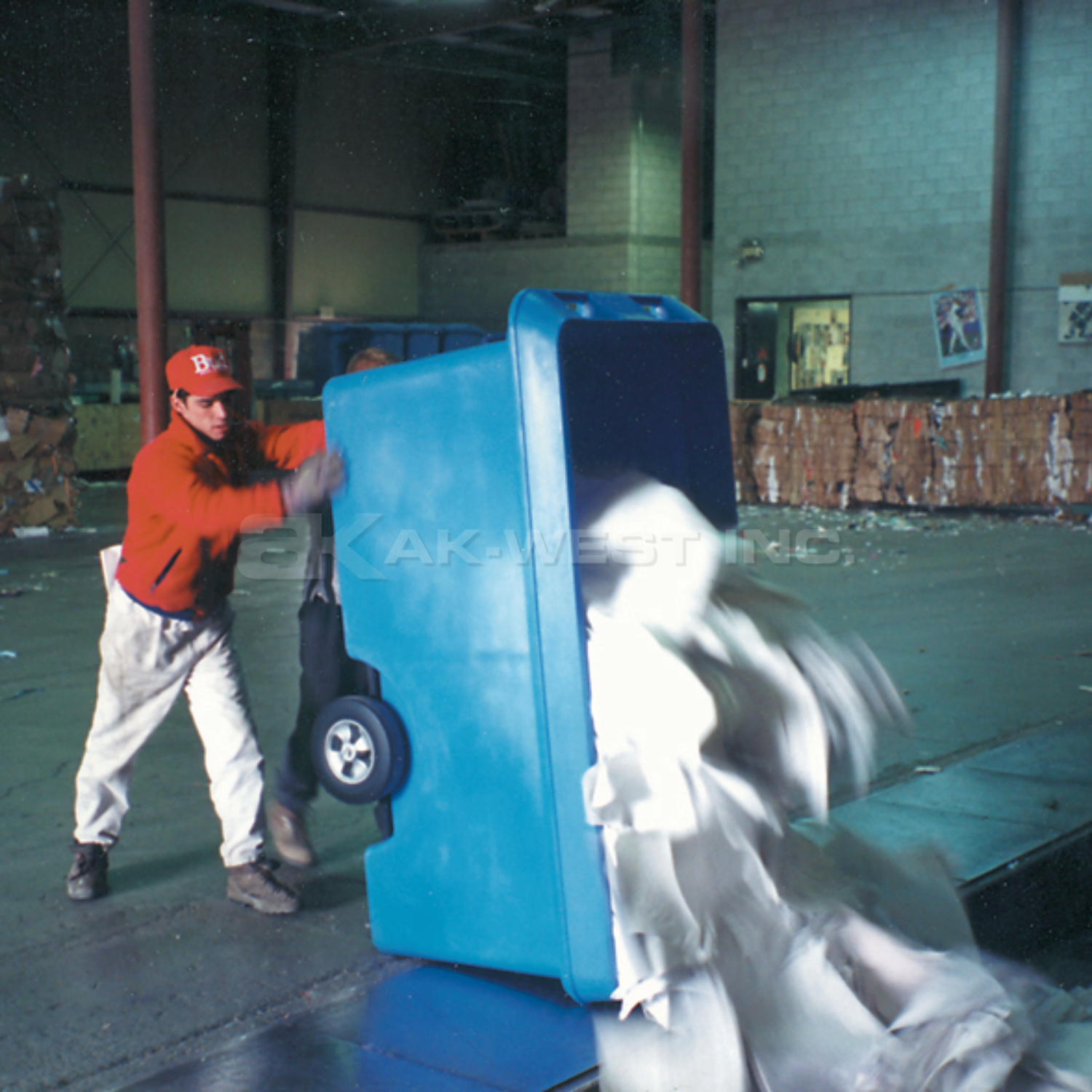 Blue, 48" x 31" x 34.5", 10" and 5" Casters, 14 Bu. / 16 Cu. Ft., 1000lb Cap., Next Gen Starcart